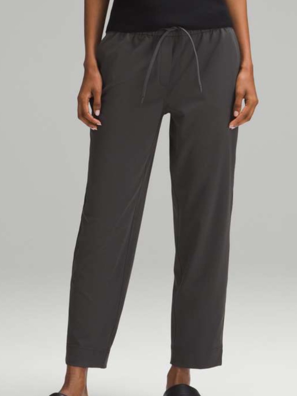 Lululemon Tapered-Leg Mid-Rise Pant 7/8 Length *Luxtreme Graphite Grey medium